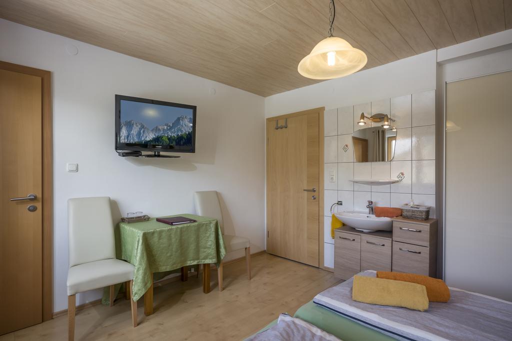 Haus Enzian Thiersee Exterior foto
